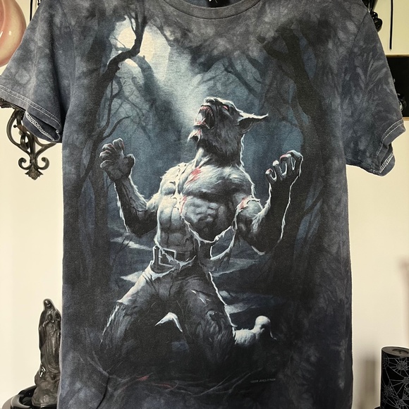 Werewolf Full Moon Scary Graphic Horror Tee - Picture 2 of 7